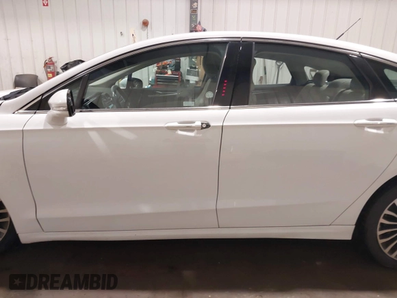 2017 Ford Fusion Titanium with VIN 3FA6P0K98HR124178, listed as a IAAI auction lot 42207938 with 89,352 mi miles and . Bid and sale history available at DreamBid. Image 14.