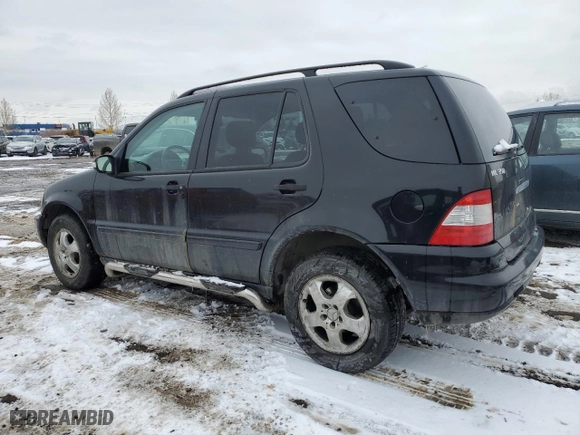 2005 Mercedes-Benz M-Class 3.7L with VIN 4JGAB57E45A539098, listed as a Copart auction lot 51529255 with 186,492 mi miles and Salvage Title. Bid and sale history available at carsss.com. Image 2.