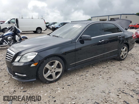 2013 Mercedes-Benz E 350 Luxury with VIN WDDHF8JB3DA677565, listed as a Copart auction lot 62122335 with 159,952 mi miles and Clean title. Bid and sale history available at DreamBid. Image 1.