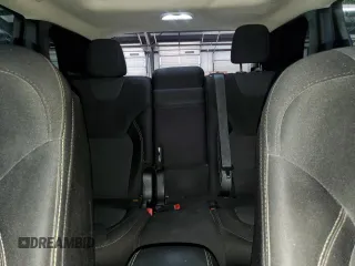 2015 Jeep Cherokee Latitude z VIN 1C4PJLCB9FW531603, wystawiony jako Copart lot #57490915 z przebiegiem 186 155 mil mil oraz Nie do naprawy • Non repairable. Historia ofert i sprzedaży dostępna na DreamBid. Obrazek 10.