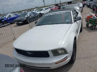 2007 Ford Mustang Deluxe with VIN 1ZVFT84N975253382, listed as a IAAI auction lot 42053888 with 96,356 mi miles and . Bid and sale history available at carsss.com. Image 6.