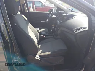2017 Ford Escape SE with VIN 1FMCU0GD7HUA38402, listed as a IAAI auction lot 41964197 with 205,577 mi miles. Bid and sale history available at carsss.com. Image 5.