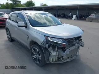 2024 Mitsubishi Outlander S z VIN JA4ARUAU5RU012986, wystawiony jako IAAI lot #42337524 z przebiegiem 13 211 mil mil oraz . Historia ofert i sprzedaży dostępna na DreamBid. Obrazek 1.