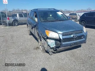 2010 Toyota RAV4 Ltd with VIN 2T3DK4DV6AW021926, listed as a IAAI auction lot 41694925 with 239,381 mi miles. Bid and sale history available at carsss.com. Image 1.