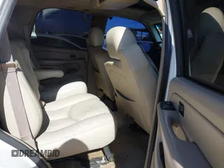2004 Chevrolet Tahoe Z71 with VIN 1GNEK13T14R182134, listed as a IAAI auction lot 41974829 with 184,536 mi miles. Bid and sale history available at carsss.com. Image 8.