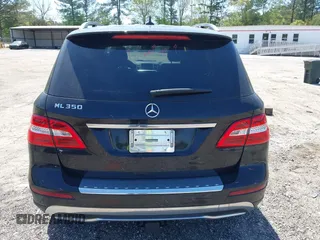 2014 Mercedes-Benz M with VIN 4JGDA5JB7EA387106, listed as a IAAI auction lot 42062608 with 82,535 mi miles. Bid and sale history available at carsss.com. Image 16.