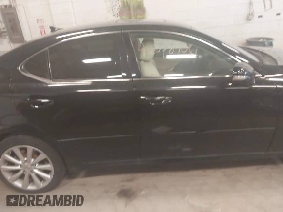 2009 Lexus IS 250 z VIN JTHCK262992030335, wystawiony jako IAAI lot #42038706 z przebiegiem 181 904 mil mil oraz . Historia ofert i sprzedaży dostępna na DreamBid. Obrazek 13.