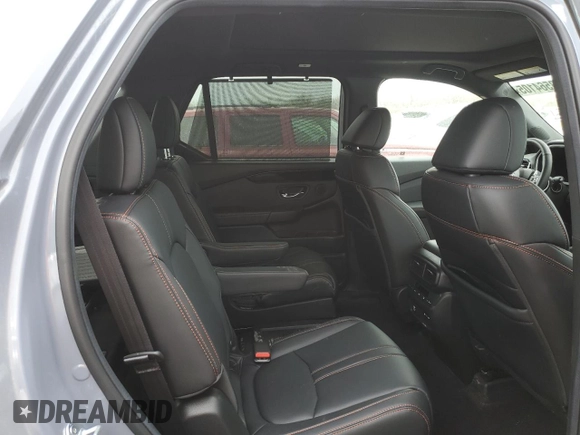2025 Honda Pilot TrailSport with VIN 5FNYG1H64SB054791, listed as a Copart auction lot 53564105 with 15,289 mi miles and Non repairable. Bid and sale history available at DreamBid. Image 11.