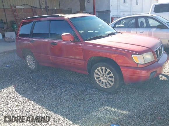 2002 Subaru Forester S w/Premium Pkg with VIN JF1SF656X2H757330, listed as a IAAI auction lot 41758034 with 228,297 mi miles. Bid and sale history available at carsss.com. Image 1.