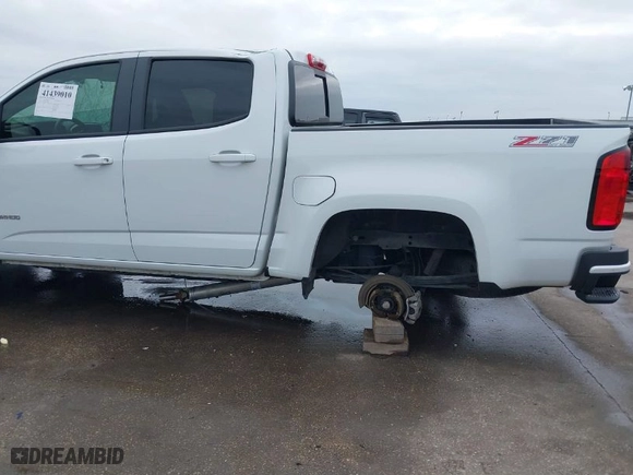 2019 Chevrolet Colorado 4WD Z71 with VIN 1GCGTDEN3K1317883, listed as a IAAI auction lot 41439010 with 34,306 mi miles. Bid and sale history available at carsss.com. Image 18.