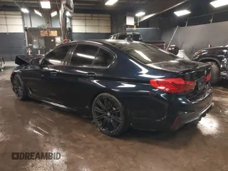 2020 BMW 5 Series 540i xDrive z VIN WBAJS3C04LCD32330, wystawiony jako IAAI lot #41412727 z przebiegiem 37 383 mil mil oraz . Historia ofert i sprzedaży dostępna na DreamBid. Obrazek 3.