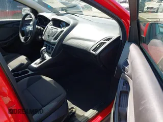 2012 Ford Focus SE z VIN 1FAHP3F21CL177044, wystawiony jako IAAI lot #42702897 z przebiegiem 189 898 mil mil oraz . Historia ofert i sprzedaży dostępna na DreamBid. Obrazek 5.