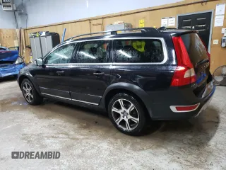 2012 Volvo XC70 T6 z VIN YV4902BZ8C1137200, wystawiony jako Copart lot #76371984 z przebiegiem 108 089 mil mil oraz Szkoda całkowita • Salvage title. Historia ofert i sprzedaży dostępna na DreamBid. Obrazek 2.