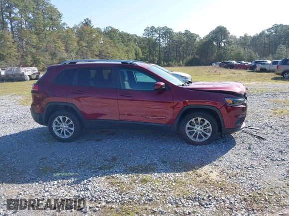 2021 Jeep Cherokee Latitude with VIN 1C4PJLCBXMD121269, listed as a IAAI auction lot 41717615 with 51,211 mi miles. Bid and sale history available at carsss.com. Image 13.