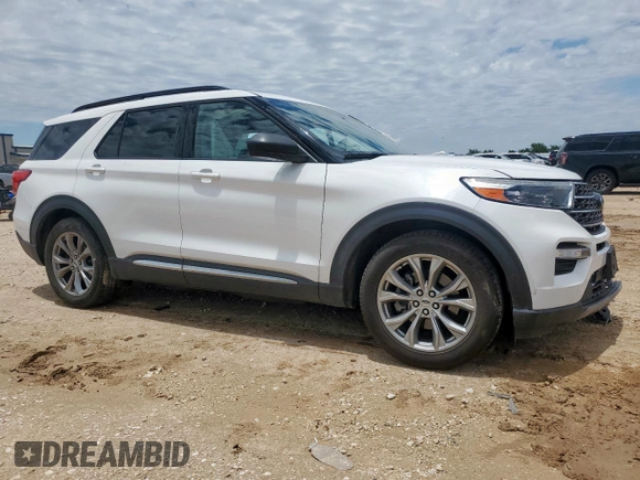 2022 Ford Explorer XLT z VIN 1FMSK7DH9NGA71395, wystawiony jako Copart lot #60721505 z przebiegiem Nie podano mil oraz Szkoda całkowita • Salvage title. Historia ofert i sprzedaży dostępna na DreamBid. Obrazek 4.