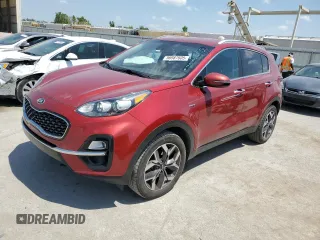 2020 Kia Sportage EX z VIN KNDPNCAC5L7708606, wystawiony jako Copart lot #56987605 z przebiegiem 99 018 mil mil oraz Szkoda całkowita • Salvage title. Historia ofert i sprzedaży dostępna na DreamBid. Obrazek 1.