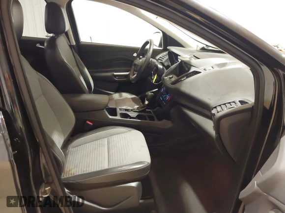 2017 Ford Escape SE with VIN 1FMCU9GD8HUF04133, listed as a IAAI auction lot 41390354 with 93,139 mi miles. Bid and sale history available at carsss.com. Image 5.
