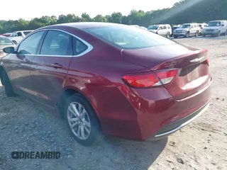 2015 Chrysler 200 Limited z VIN 1C3CCCAB0FN535755, wystawiony jako IAAI lot #42240219 z przebiegiem 319 693 mil mil oraz . Historia ofert i sprzedaży dostępna na DreamBid. Obrazek 3.