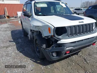 2018 Jeep Renegade Trailhawk with VIN ZACCJBCB9JPG81032, listed as a IAAI auction lot 41722934 with 178,502 mi miles. Bid and sale history available at carsss.com. Image 6.