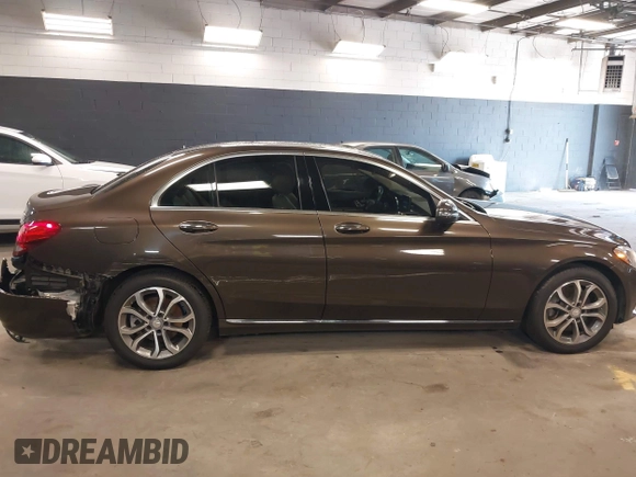 2017 Mercedes-Benz C 300 with VIN 55SWF4KB4HU196485, listed as a IAAI auction lot 42096379 with 71,167 mi miles and . Bid and sale history available at carsss.com. Image 13.