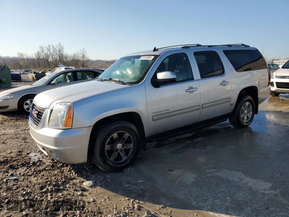 2014 GMC Yukon XL SLT with VIN 1GKS2KE75ER199316, listed as a Copart auction lot 50145985 with 245,746 mi miles and Salvage Title. Bid and sale history available at carsss.com. Image 1.