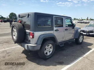 2018 Jeep Wrangler JK Unlimited Sport S with VIN 1C4BJWDG5JL811003, listed as a Copart auction lot 70633564 with 94,477 mi miles and Salvage Title. Bid and sale history available at carsss.com. Image 3.