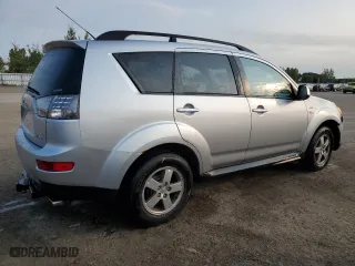 2009 Mitsubishi Outlander XLS with VIN JA4MT31X89Z607661, listed as a Copart auction lot 70989854 with 218,605 mi miles and Clean Title. Bid and sale history available at carsss.com. Image 3.