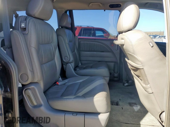 2005 Honda Odyssey EX-L z VIN 5FNRL38655B135878, wystawiony jako Copart lot #47026815 z przebiegiem 165 230 mil mil oraz Czysty tytuł • Clean title. Historia ofert i sprzedaży dostępna na DreamBid. Obrazek 11.