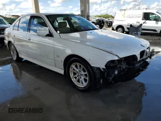 2001 BMW 5 Series 525iA with VIN WBADT43451GF58014, listed as a Copart auction lot 46687415 with 230,231 mi miles and Salvage Title. Bid and sale history available at carsss.com. Image 4.