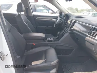 2019 Volkswagen Atlas SEL with VIN 1V2ER2CA0KC512305, listed as a IAAI auction lot 42400428 with 137,516 mi miles and . Bid and sale history available at DreamBid. Image 5.