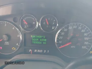 2005 Ford Freestar Limited z VIN 2FMDA58245BA80941, wystawiony jako IAAI lot #42154521 z przebiegiem 133 366 mil mil oraz . Historia ofert i sprzedaży dostępna na DreamBid. Obrazek 7.