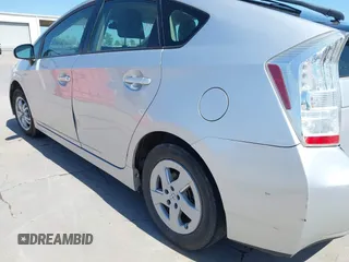 2011 Toyota Prius I z VIN JTDKN3DU1B1468812, wystawiony jako IAAI lot #41992949 z przebiegiem 229 946 mil mil oraz . Historia ofert i sprzedaży dostępna na DreamBid. Obrazek 18.