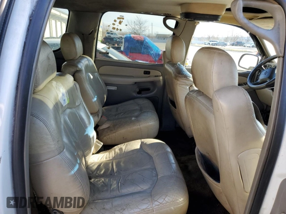 2002 Chevrolet Suburban Z71 with VIN 3GNFK16Z92G267367, listed as a Copart auction lot 43647755 with 0 mi miles and Salvage Title. Bid and sale history available at carsss.com. Image 11.