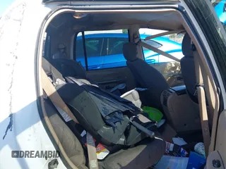 2002 Ford Explorer Sport Trac Value с VIN 1FMZU67E22UB66625, выставлен на аукционе IAAI как лот 42053553 с пробегом 196 282 миль миль и . История ставок и продаж доступна на DreamBid. Изображение 8.