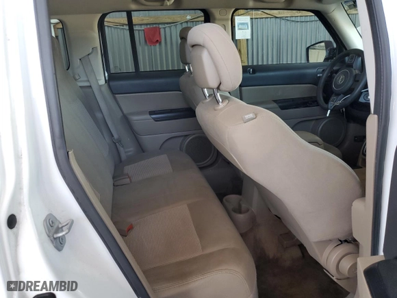 2016 Jeep Patriot Sport with VIN 1C4NJPBA0GD744170, listed as a Copart auction lot 49073215 with 126,796 mi miles and Clean Title. Bid and sale history available at carsss.com. Image 11.