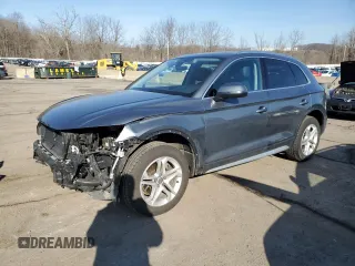 2019 Audi Q5 Premium with VIN WA1ANAFY1K2139788, listed as a Copart auction lot 48243325 with 40,475 mi miles and Salvage Title. Bid and sale history available at carsss.com. Image 1.