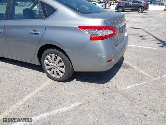 2014 Nissan Sentra SV with VIN 3N1AB7AP9EY279824, listed as a IAAI auction lot 41965233 with 155,850 mi miles. Bid and sale history available at carsss.com. Image 6.