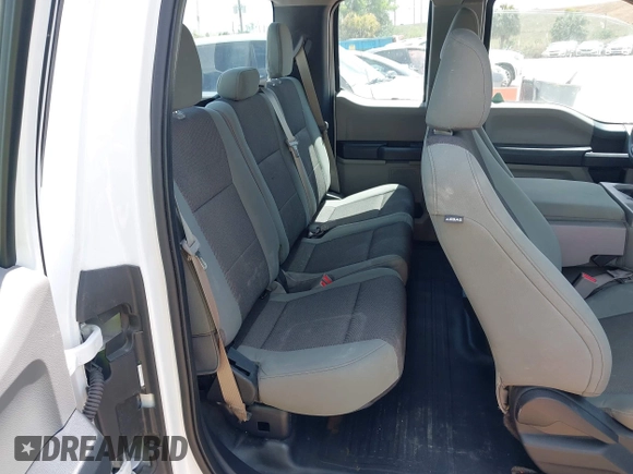 2015 Ford F-150 XL with VIN 1FTEX1CP9FFC31176, listed as a IAAI auction lot 41949354 with 130,118 mi miles. Bid and sale history available at carsss.com. Image 8.