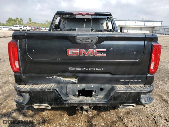 2020 GMC Sierra 1500 Denali with VIN 1GTU9FEL1LZ299690, listed as a Copart auction lot 84390464 with 70,796 mi miles and Clean Title. Bid and sale history available at carsss.com. Image 6.