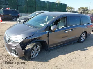 2019 Honda Odyssey EX with VIN 5FNRL6H53KB015260, listed as a IAAI auction lot 42106324 with 67,447 mi miles. Bid and sale history available at carsss.com. Image 18.