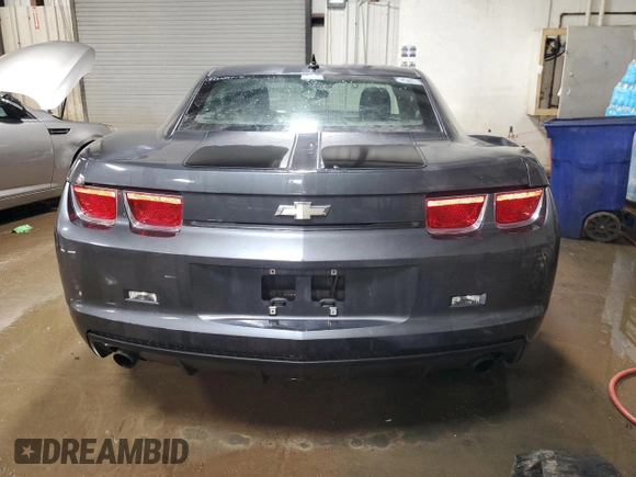 2011 Chevrolet Camaro 1LS z VIN 2G1FE1ED8B9139470, wystawiony jako Copart lot #48554505 z przebiegiem 149 513 mil mil oraz Szkoda całkowita • Salvage title. Historia ofert i sprzedaży dostępna na DreamBid. Obrazek 6.
