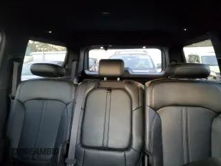 2023 Jeep Wagoneer Series III с VIN 1C4SJVDP1PS547349, выставлен на аукционе Copart как лот 81778954 с пробегом 22 343 миль миль и Списание • Salvage title. История ставок и продаж доступна на DreamBid. Изображение 10.