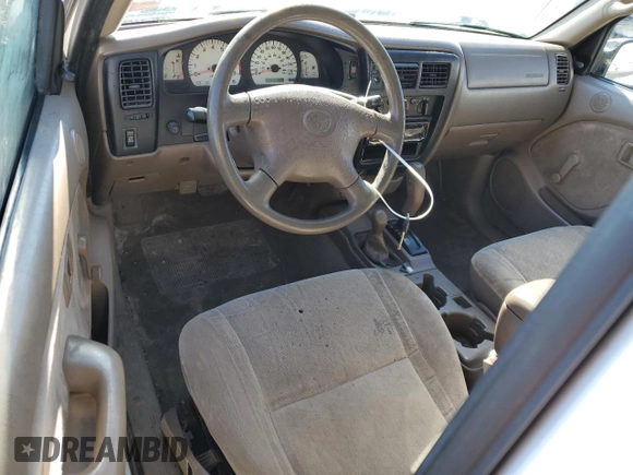 2002 Toyota Tacoma z VIN 5TEPM62N62Z019380, wystawiony jako Copart lot #46610905 z przebiegiem 255 199 mil mil oraz Szkoda całkowita • Salvage title. Historia ofert i sprzedaży dostępna na DreamBid. Obrazek 8.
