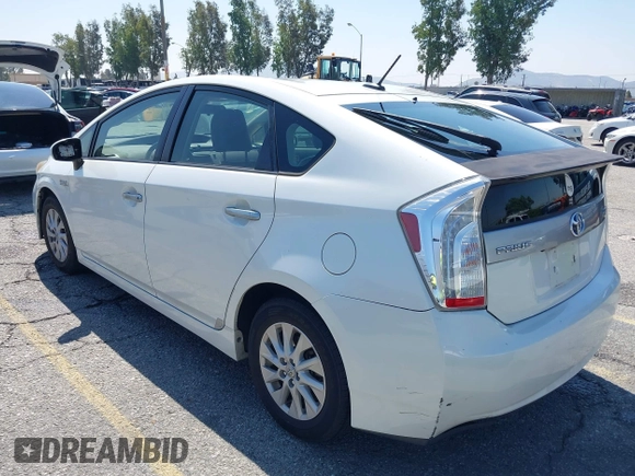 2013 Toyota Prius with VIN JTDKN3DPXD3035457, listed as a IAAI auction lot 42192621 with 153,685 mi miles and . Bid and sale history available at DreamBid. Image 3.