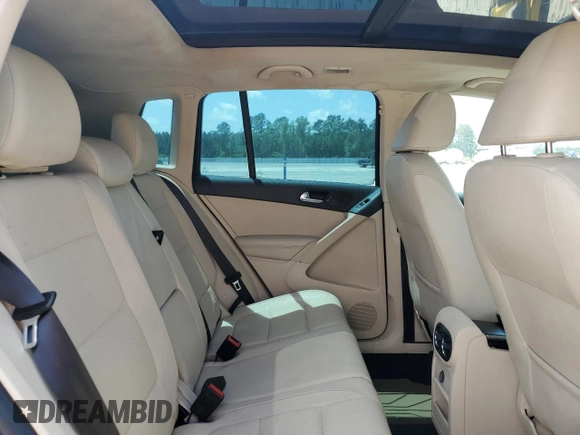 2012 Volkswagen Tiguan SEL with VIN WVGAV7AX2CW605399, listed as a Copart auction lot 55201935 with 128,527 mi miles and Clean Title. Bid and sale history available at DreamBid. Image 11.