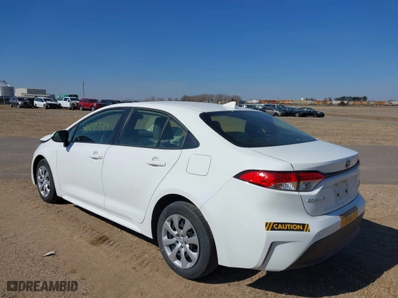 2024 Toyota Corolla Hybrid LE with VIN JTDBCMFE8RJ025908, listed as a IAAI auction lot 41822770 with 16,747 mi miles. Bid and sale history available at carsss.com. Image 3.