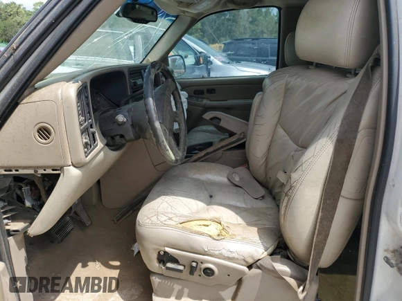 2004 Chevrolet Suburban Z71 with VIN 3GNFK16Z44G189308, listed as a Copart auction lot 48125965 with Not provided miles and Salvage title. Bid and sale history available at DreamBid. Image 7.