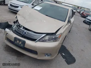 2010 Lexus HS 250h with VIN JTHBB1BA0A2025516, listed as a IAAI auction lot 42019490 with 1 mi miles. Bid and sale history available at carsss.com. Image 17.