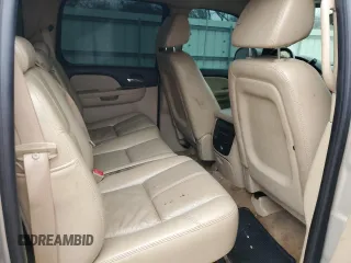 2007 Chevrolet Avalanche 1LT z VIN 3GNEC12067G283159, wystawiony jako Copart lot #43786455 z przebiegiem 178 713 mil mil oraz Czysty tytuł • Clean title. Historia ofert i sprzedaży dostępna na DreamBid. Obrazek 10.