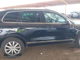 2016 Volkswagen Touareg Sport with VIN WVGEF9BP0GD012148, listed as a IAAI auction lot 42195030 with 95,984 mi miles and . Bid and sale history available at DreamBid. Image 14.